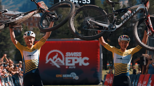 Fadri Barandun und Andrin Beeli holen den Heimsieg am Swiss Epic 2026